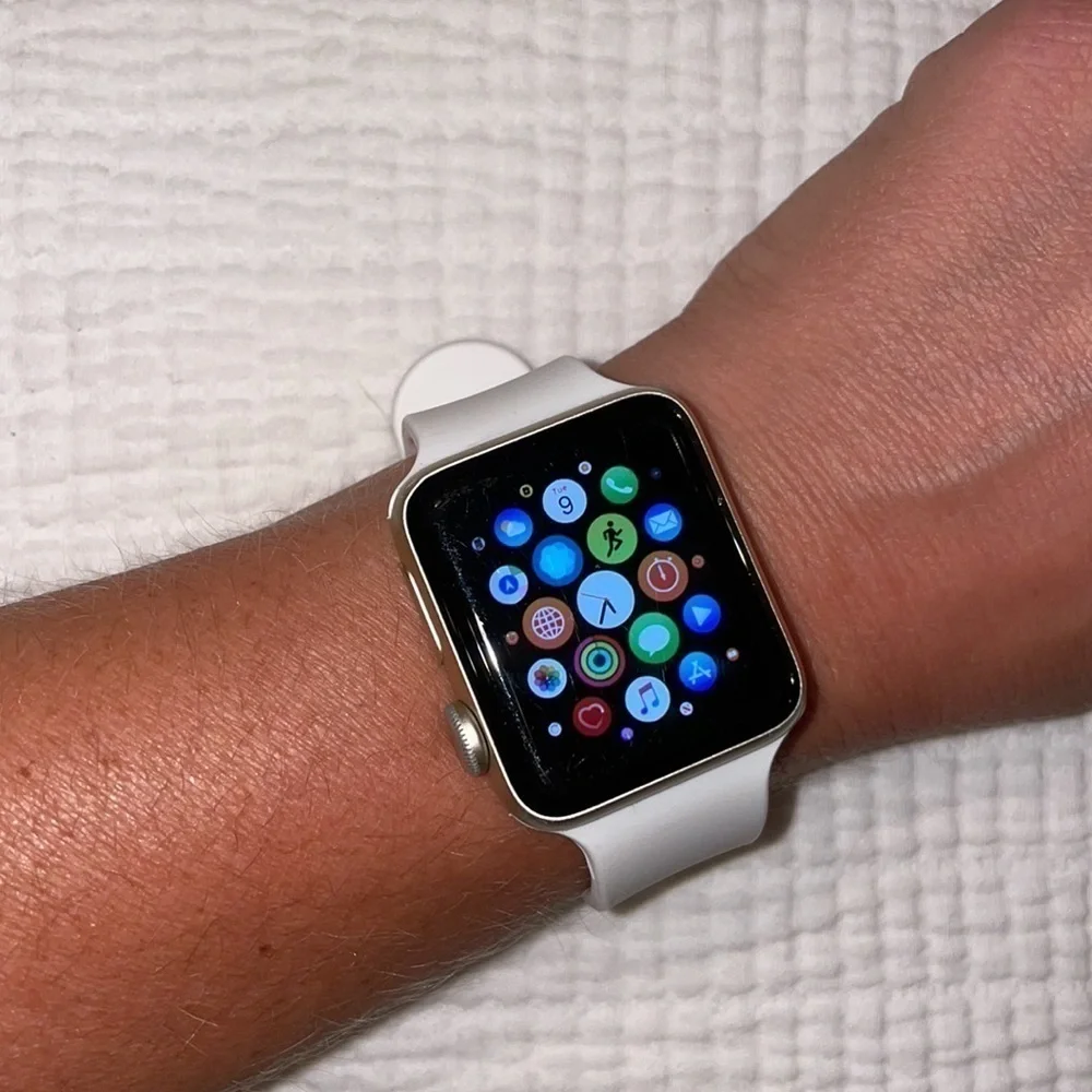 NWOT Apple Watch Band- set of 3